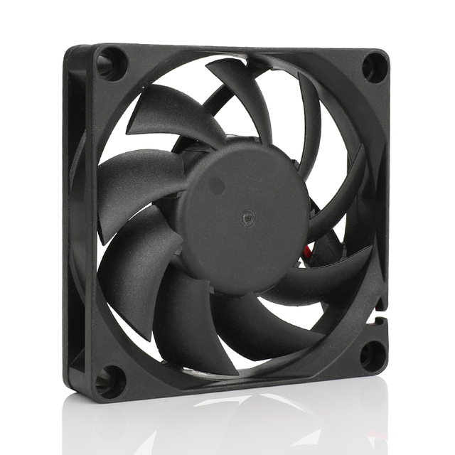 70&times;70&times;15mm DC Fan