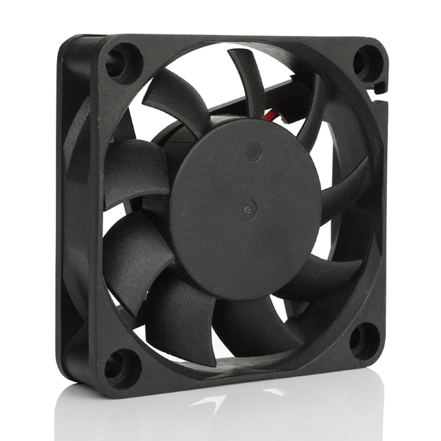 60&times;60&times;15mm DC Fan
