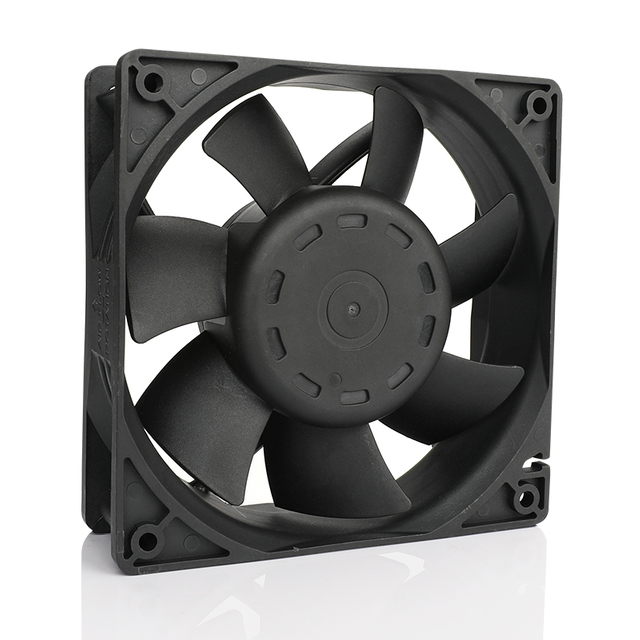 120&times;120&times;38mm DC Fan