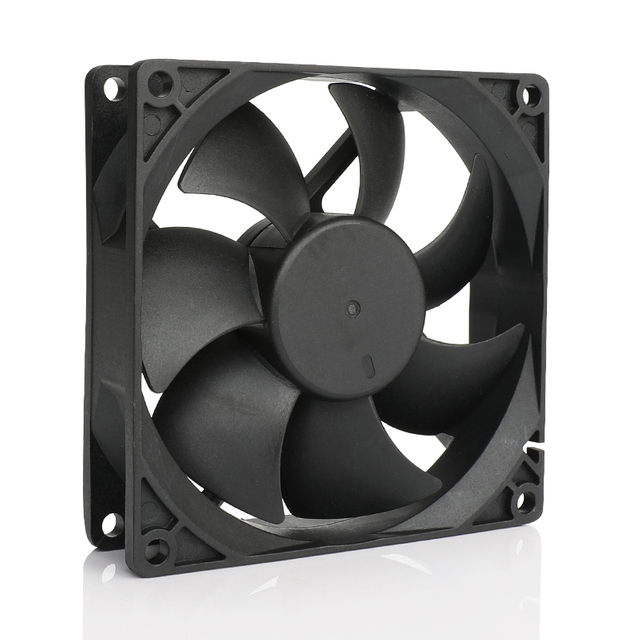 92&times;92&times;25mm DC Fan